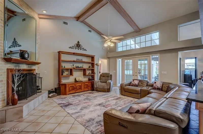 8746 Banyan Cove Circle, Fort Myers, FL 33919, Fort Myers, Florida, United States. - Photo 18