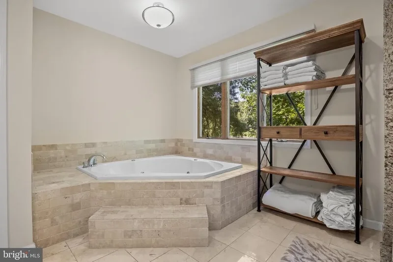 162 TUCKERTON RD ROAD, MEDFORD, NJ 08055, Medford Lakes, New Jersey, United States. - Photo 31