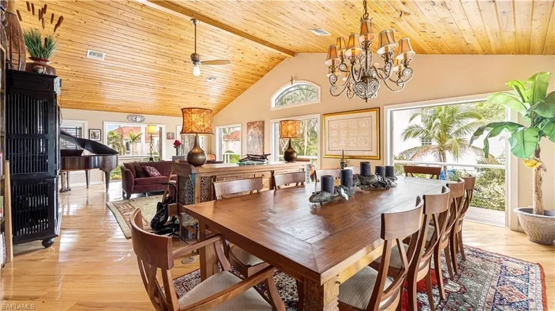 1307 Isabel DR, SANIBEL, FL 33957, Sanibel, Florida, United States. - Photo 11