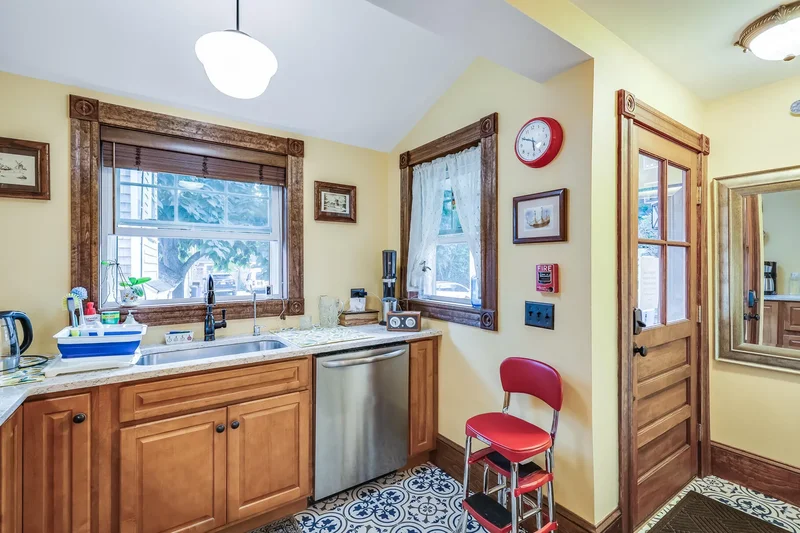 6 Winslow Street , Provincetown, MA 02657, Provincetown, Massachusetts, United States. - Photo 30