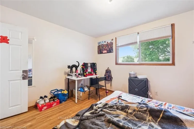 155 University Avenue E, Waterloo, Ontario, Canada. - Photo 30