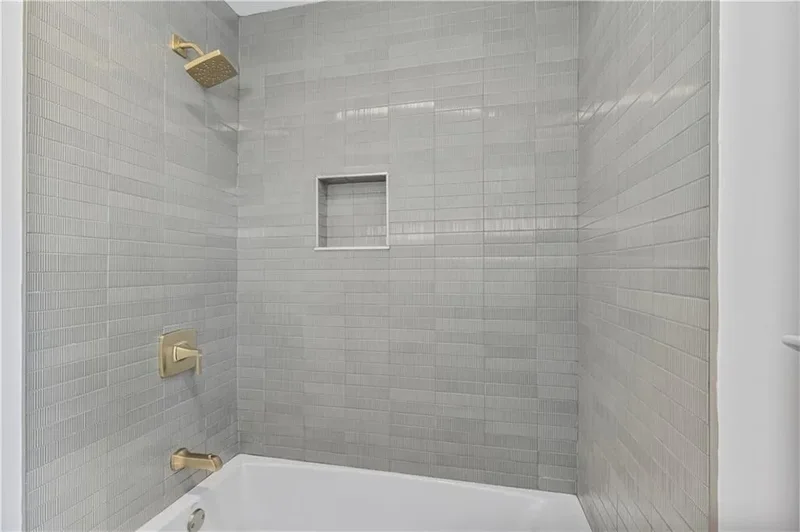 200 Morgan Farm Drive, Atlanta, GA 30342, Atlanta, Georgia, United States. - Photo 40