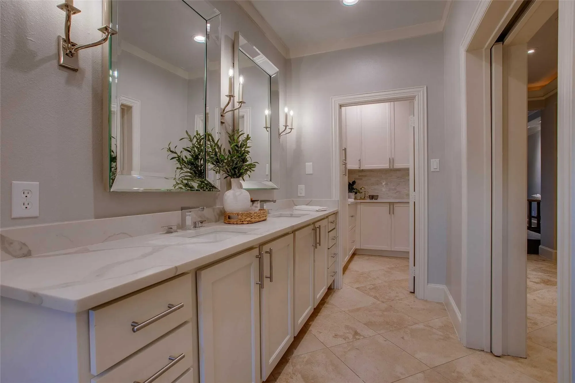 3810 Hawthorne Avenue, Dallas, TX, 75219, USA, Dallas, Texas, United States. - Photo 32