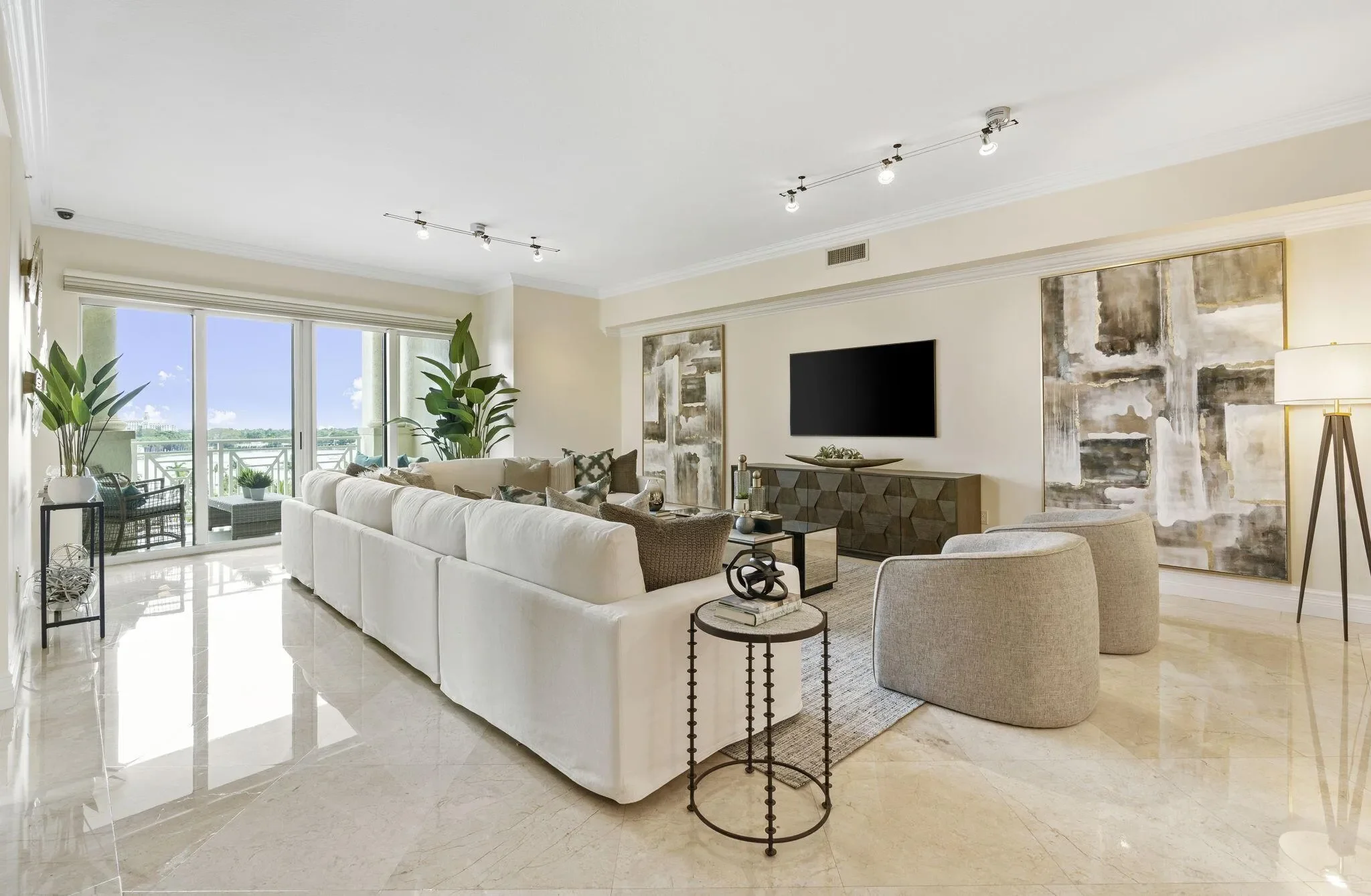 201 S Narcissus Avenue 605, West Palm Beach, Florida, United States. - Photo 10
