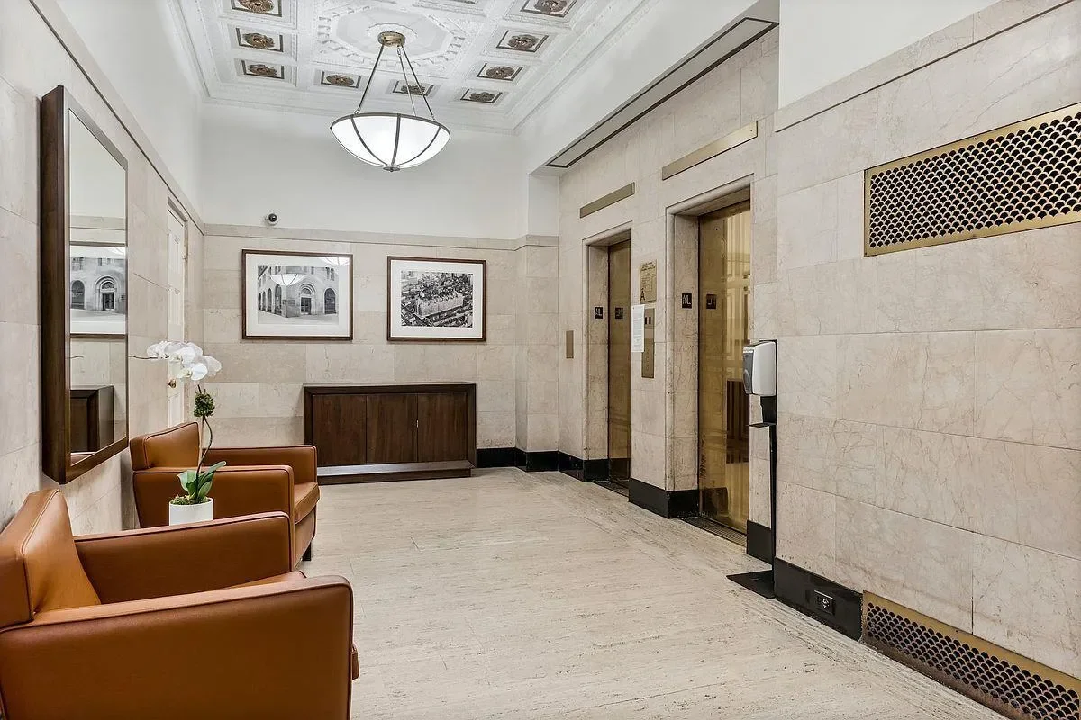 London Terrace, 465 W 23RD ST, New York, New York, United States. - Photo 22