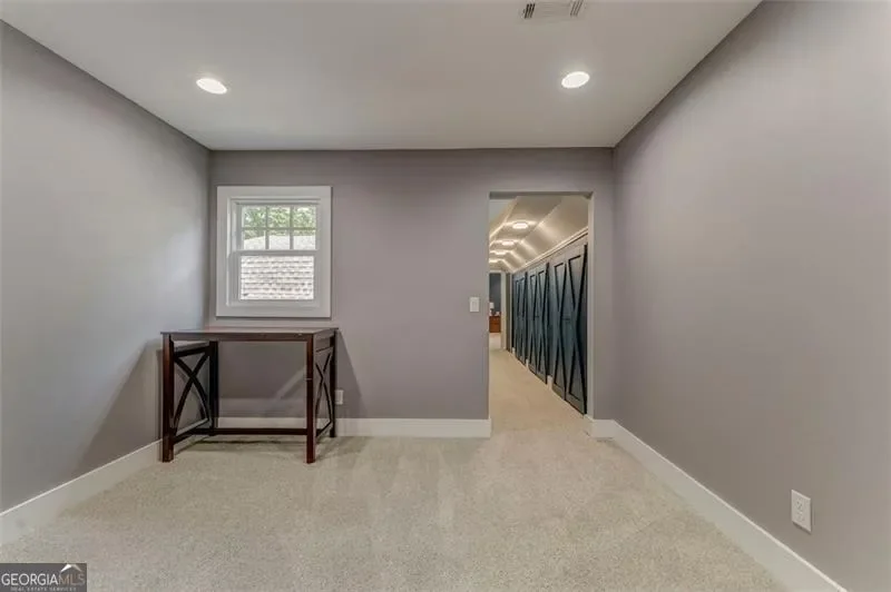 Gallery photo 8