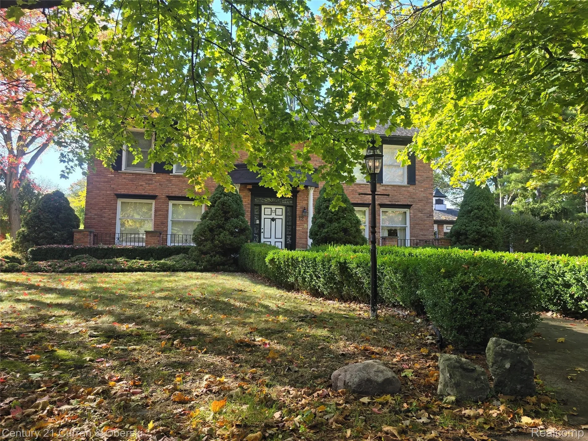 12 West Lane Court, Dearborn, MI 48124, Dearborn, Michigan, United States. - Photo 5