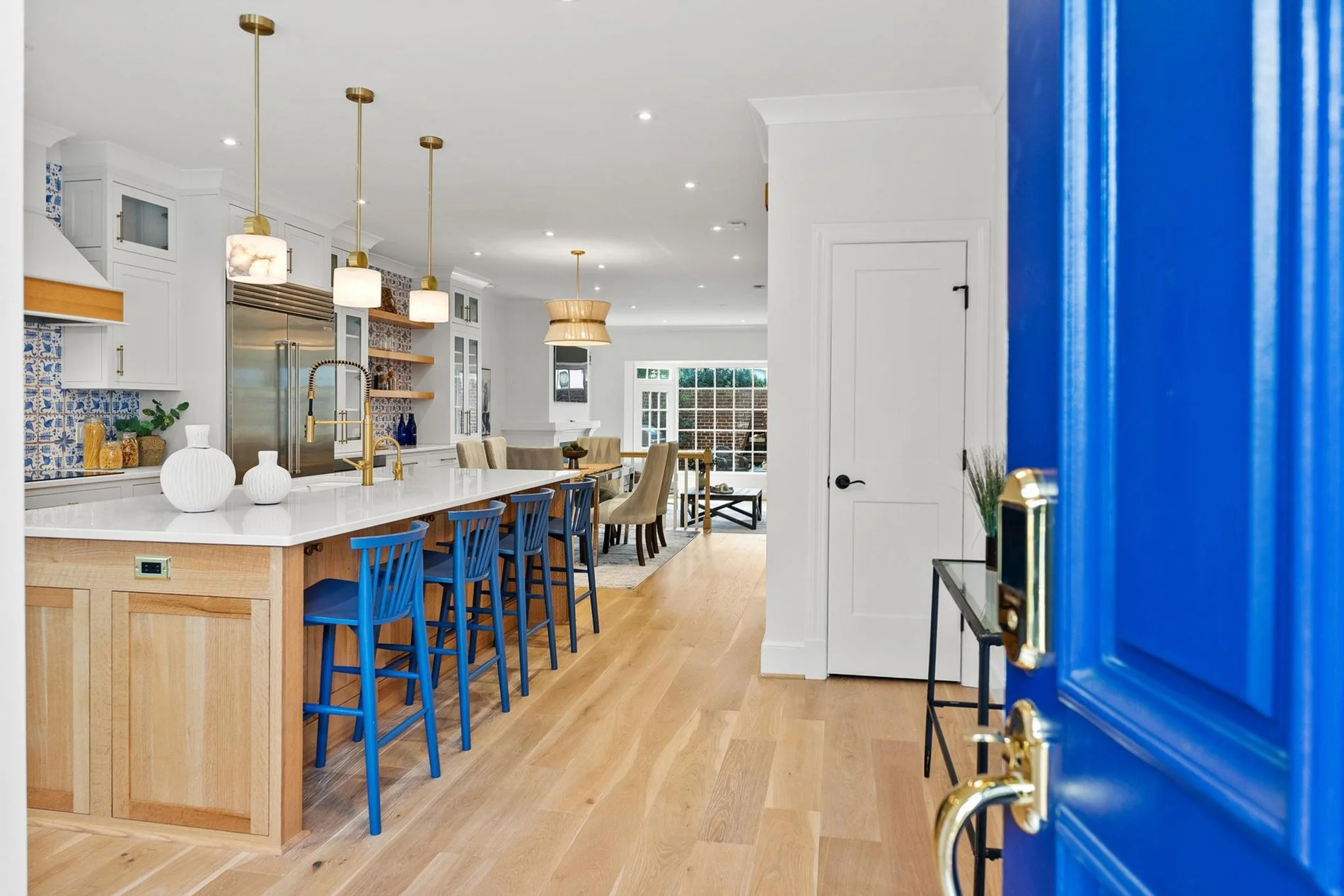 411 S Saint Asaph Street , Alexandria, VA 22314, Alexandria, Virginia, United States. - Photo 5