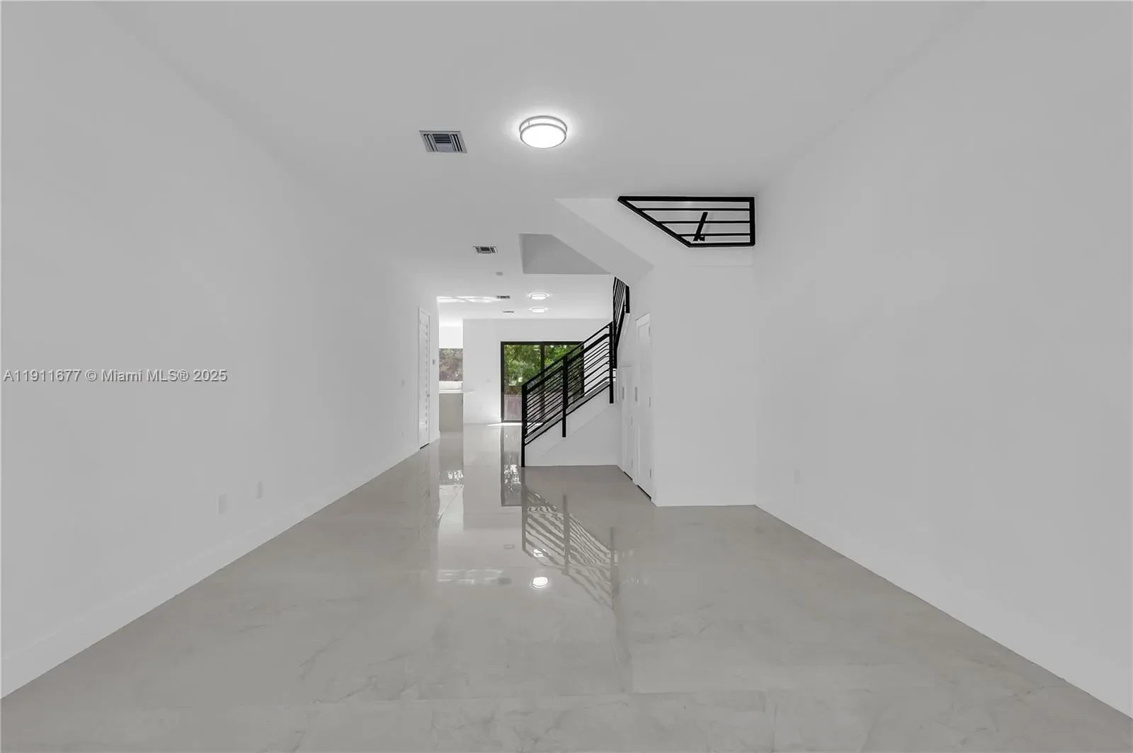 Gallery photo 2