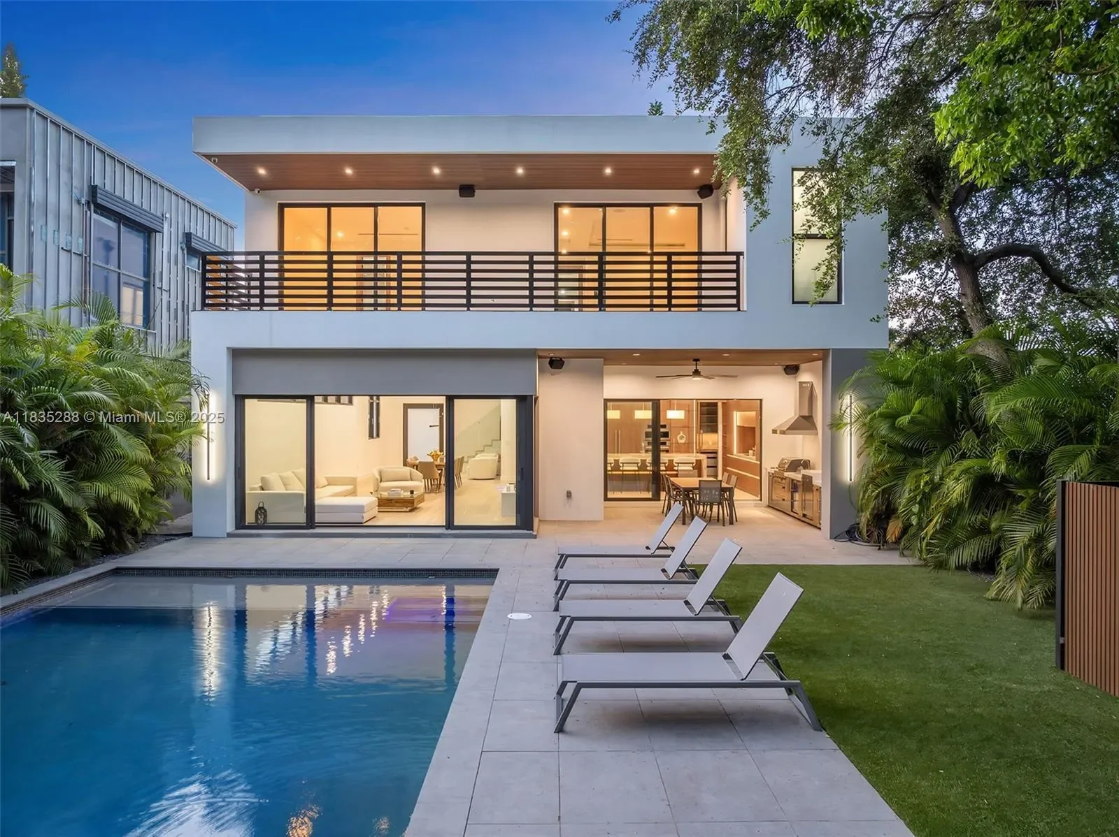 260 NW 47th St, Miami, Florida, United States. - Photo 2