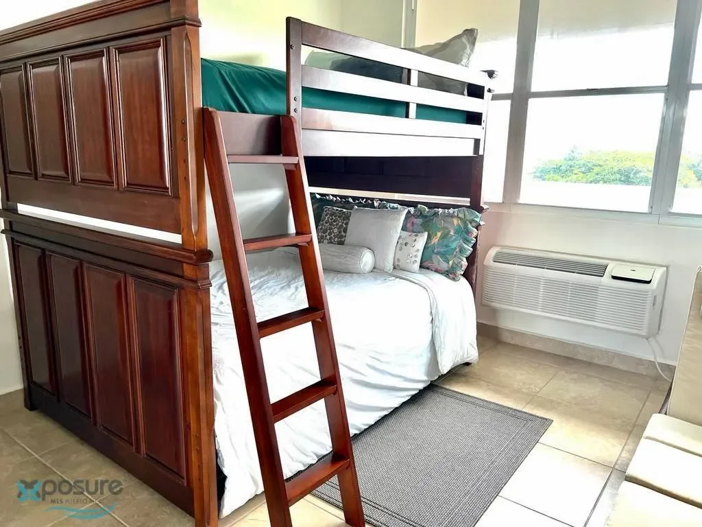 Gallery photo 10