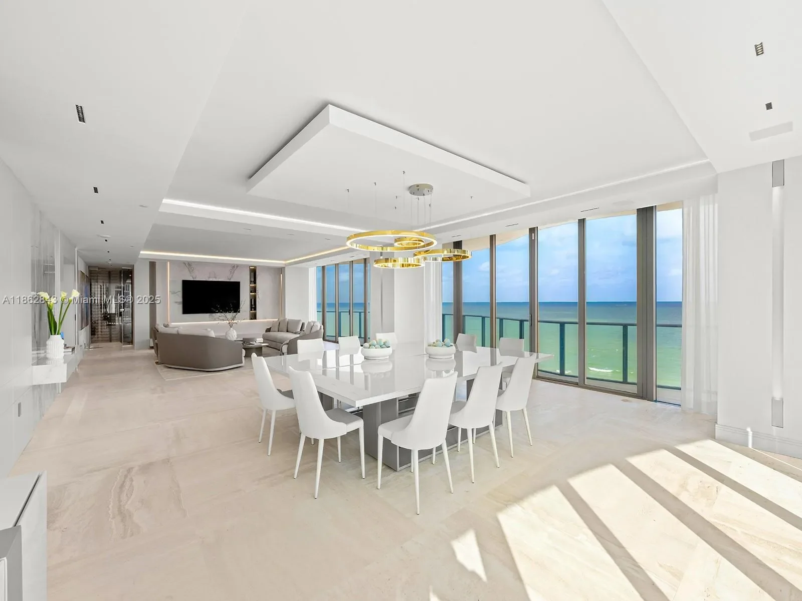 Gallery photo 3