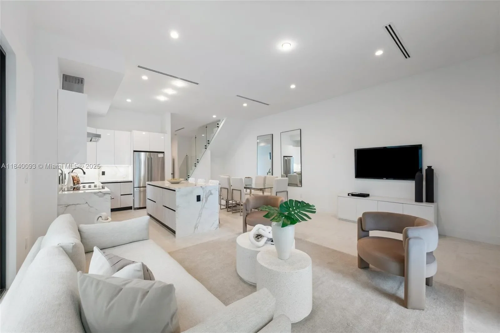 Gallery photo 3