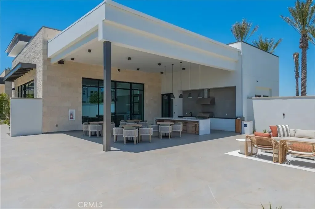 220 Holliston, Lake Forest, California, United States. - Photo 42