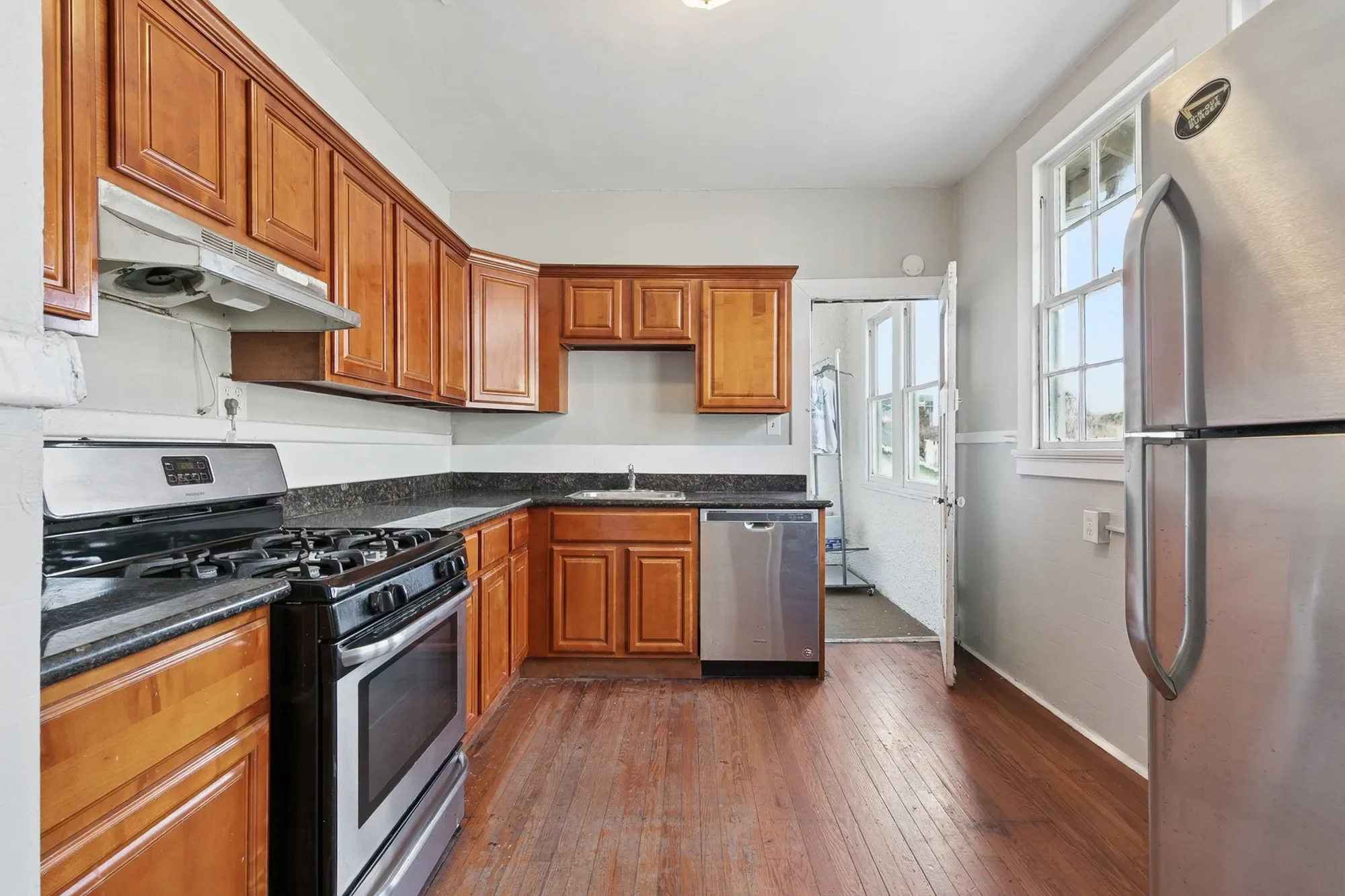 2830 Palmer Avenue , New Orleans, LA 70118, New Orleans, Louisiana, United States. - Photo 23