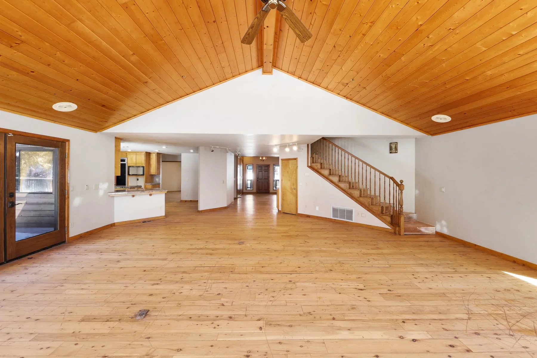 3096 North Lake Blvd, Tahoe City, CA 96145, Tahoe City, California, United States. - Photo 9