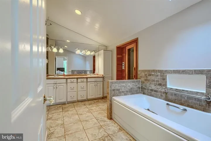 2101 Tufton Ave, Reisterstown, MD 21136, Reisterstown, Maryland, United States. - Photo 74