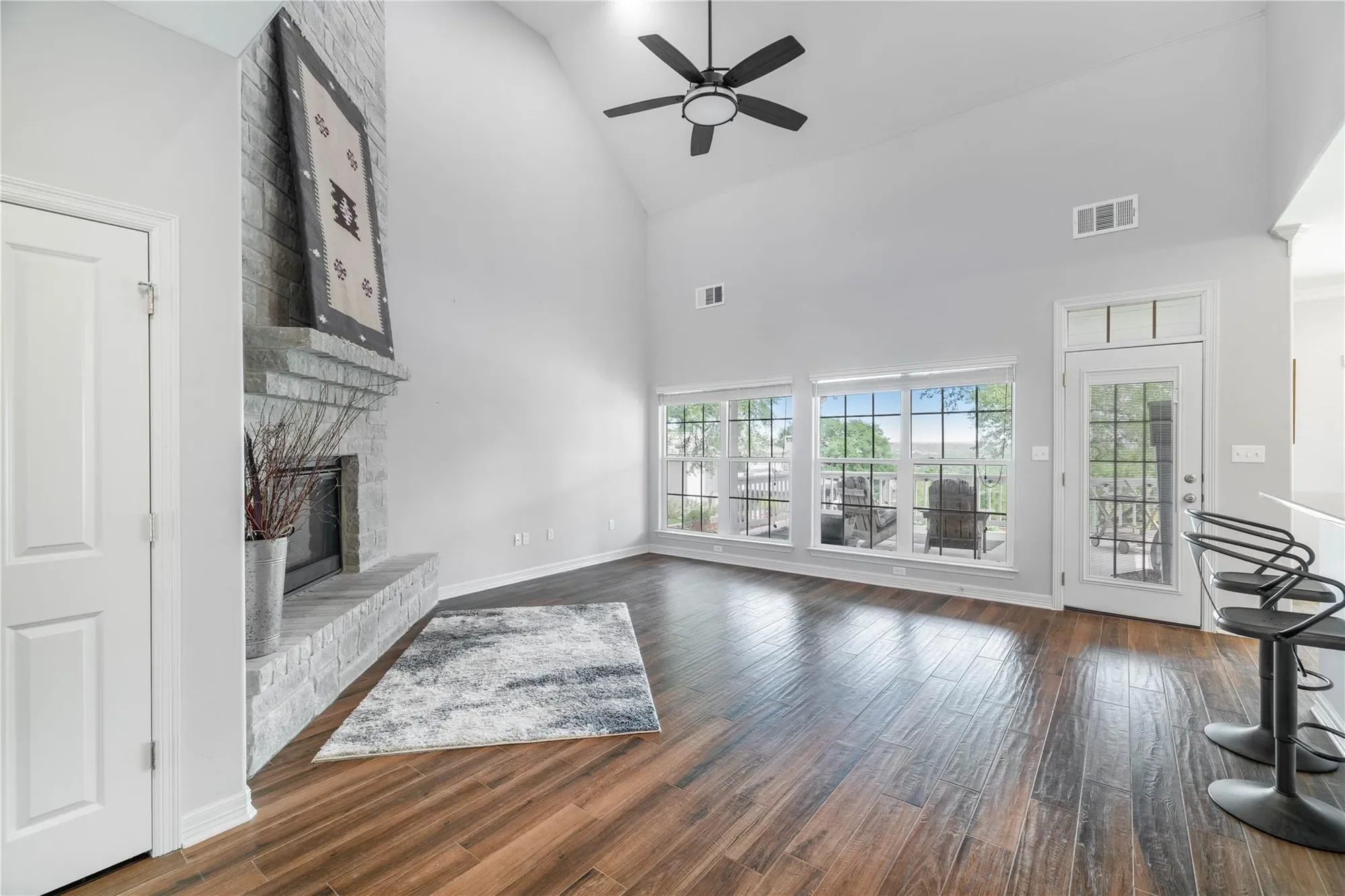 111 Kathleen Ave, La Grange, Texas, United States. - Photo 14