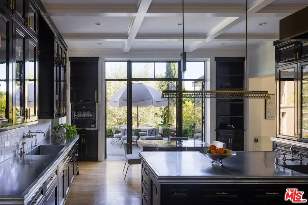 12770 S Bristol Circle, Los Angeles, California, United States. - Photo 5