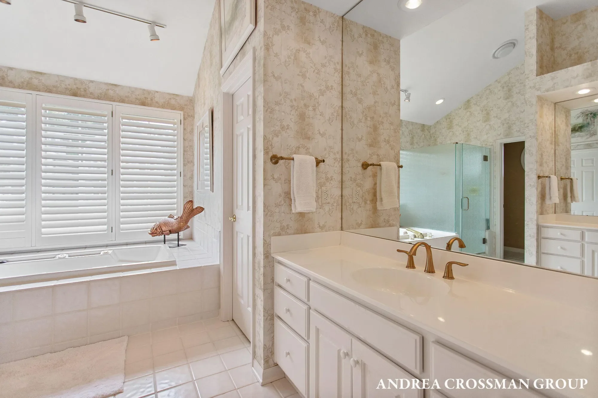 1020 Lions Park Drive, St. Joseph, MI 49085, St. Joseph, Michigan, United States. - Photo 66