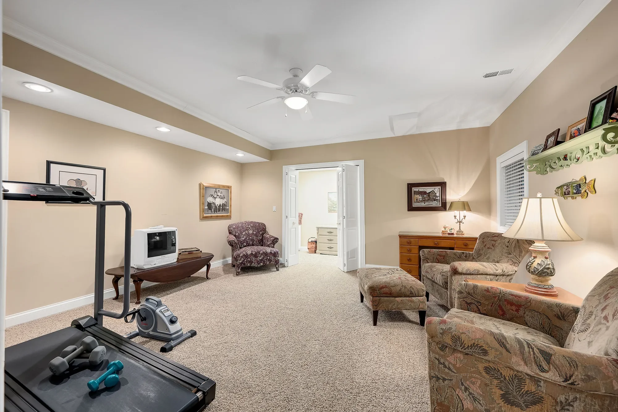 802 Kenmare Drive , Burr Ridge, IL 60527, Burr Ridge, Illinois, United States. - Photo 29