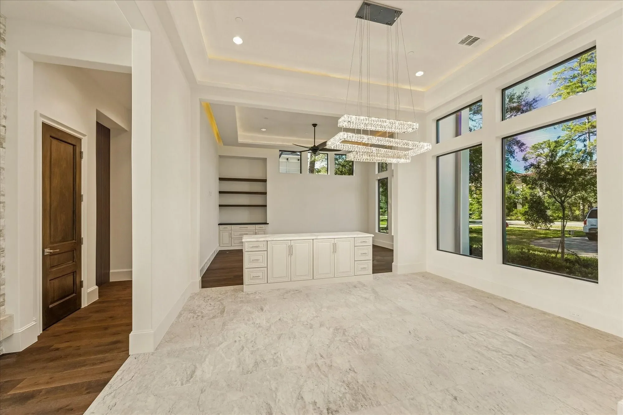 318 Knipp Road, Houston, Texas, United States. - Photo 1