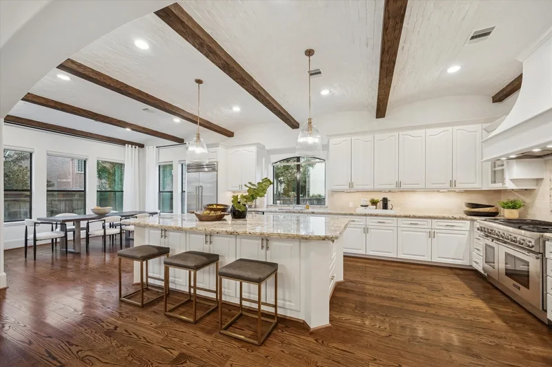 5314 Patrick Henry Street, Bellaire, TX 77401, Bellaire, Texas, United States. - Photo 13