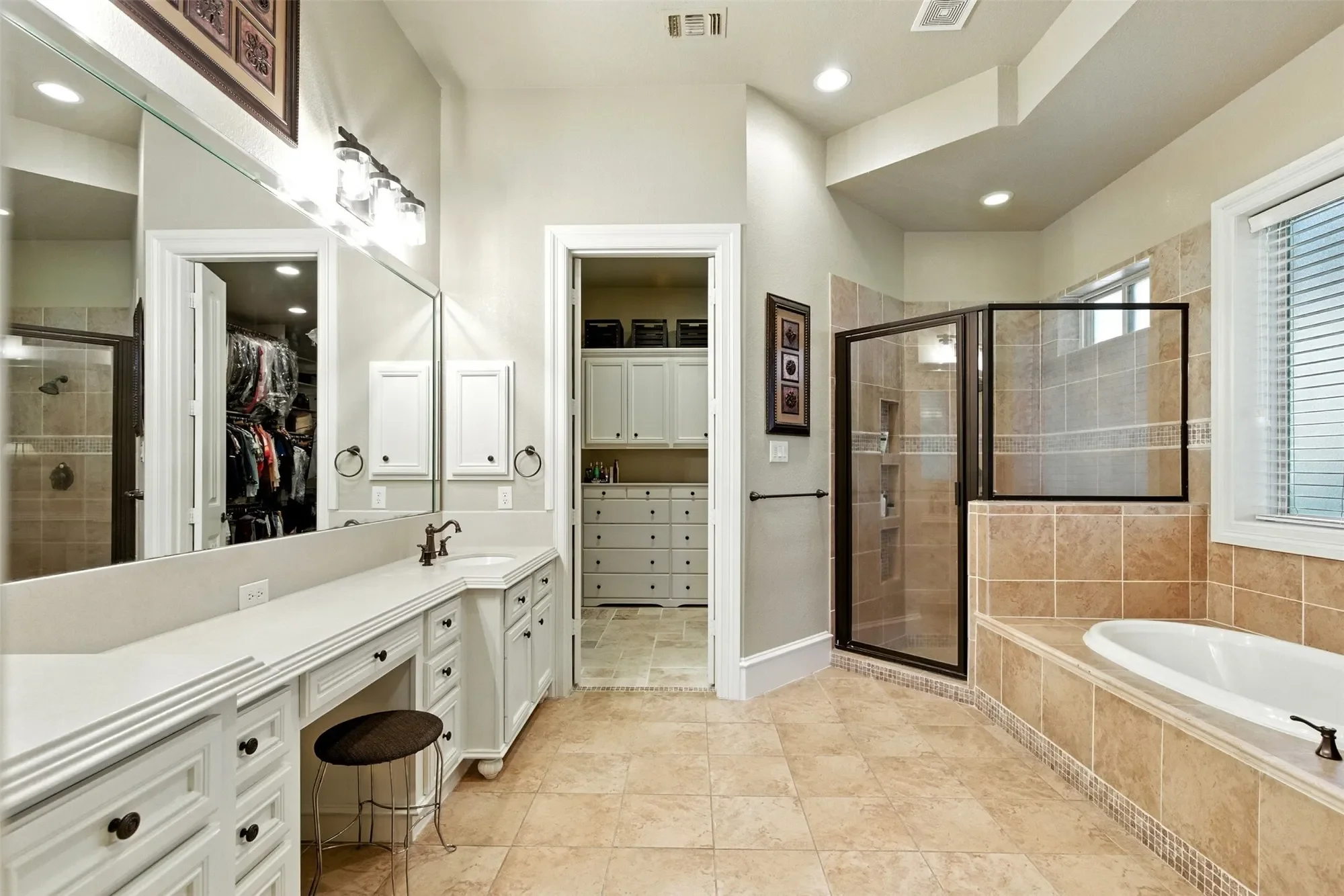 11540 Grand Pine Drive, Montgomery, TX 77356, Montgomery, Texas, United States. - Photo 10
