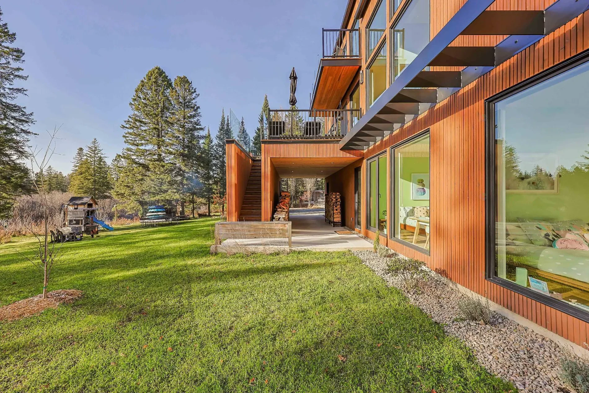 Exterior photo 12