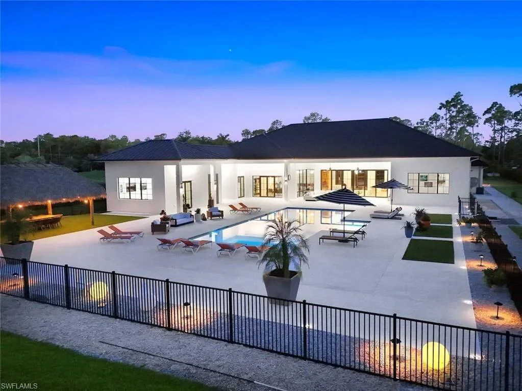 6677 Hunters RD, Naples, FL, 34109, USA, Naples, Florida, United States. - Photo 39
