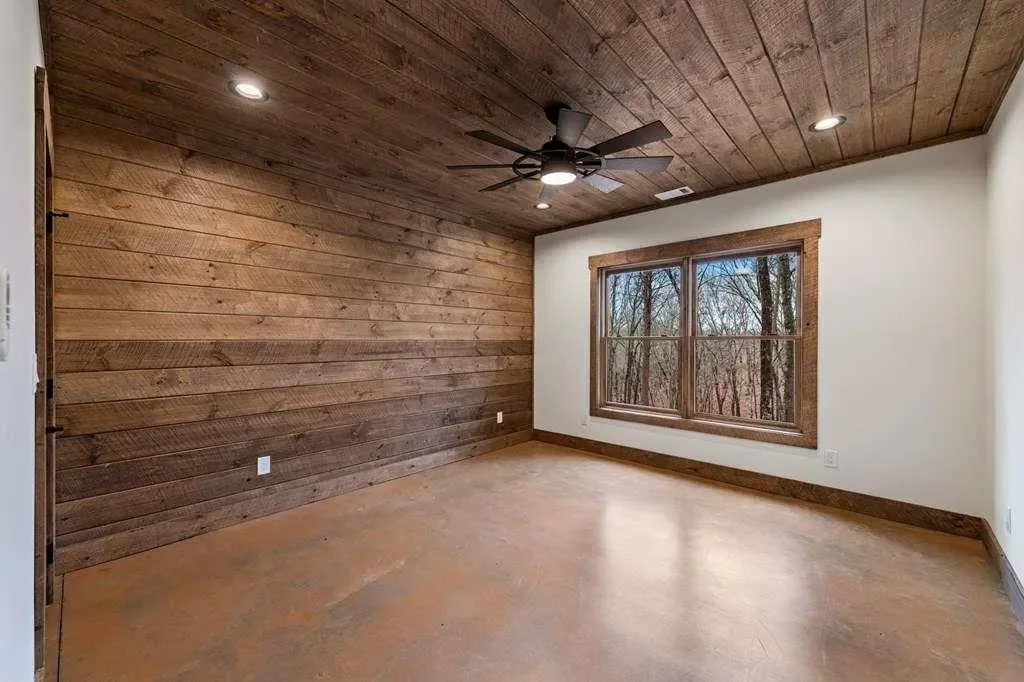 2393 Ada Street, Chicago, Illinois, United States. - Photo 34