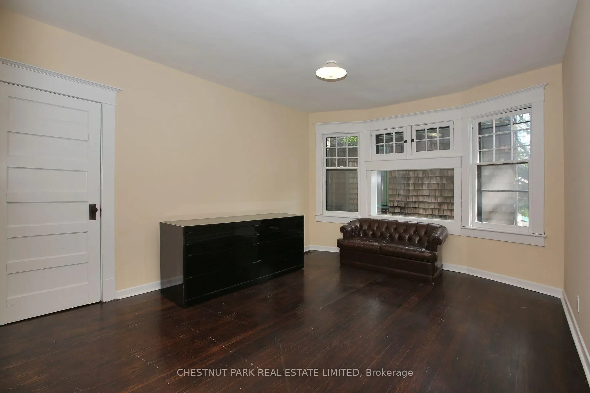Gallery photo 10