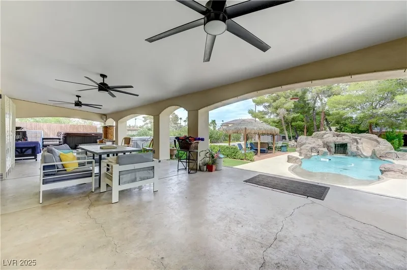 3132 El Camino Road, Las Vegas, NV 89146, Las Vegas, Nevada, United States. - Photo 59