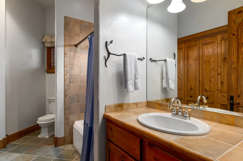 35415 Priest Creek Road , Steamboat Springs, CO 80487, Steamboat Springs, Colorado, United States. - Photo 41