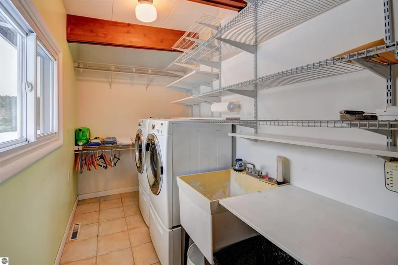8616 Cedar Run Road, Traverse City, MI 49684, Traverse City, Michigan, United States. - Photo 12