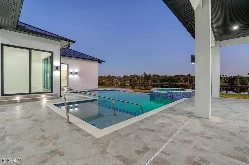 2532 CALOOSA SHORES DR, 33935, Florida, United States. - Photo 41