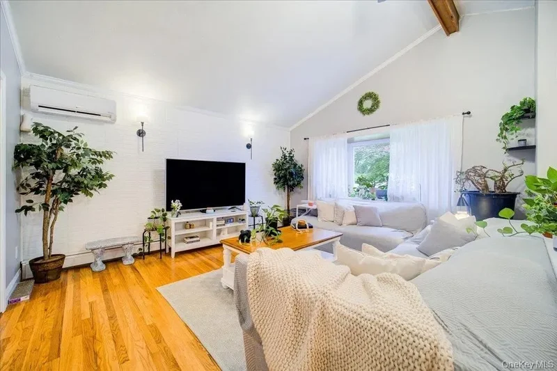 67 Phillips Street, Beacon, New York, United States. - Photo 20