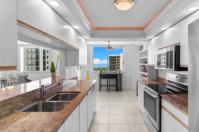 21 Bluebill Avenue , 904B, Naples, FL 34108, Naples, Florida, United States. - Photo 12