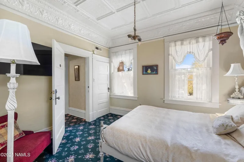 614 W Santa Fe Avenue, Flagstaff, Arizona, United States. - Photo 17