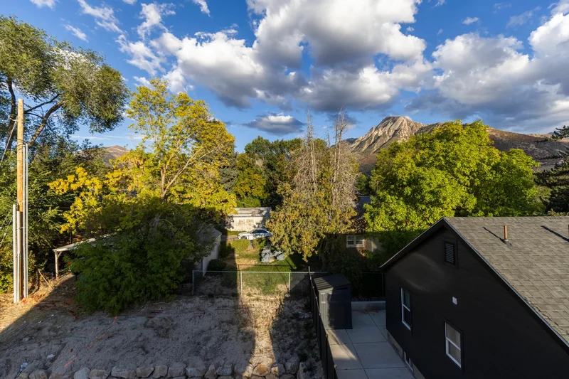 4455 S Holladay Park Lane, Holladay, UT 84124, Holladay, Utah, United States. - Photo 16
