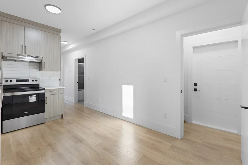 5304 Fraser Street, Vancouver, BC V5W 2Y9, Vancouver, British Columbia, Canada. - Photo 29