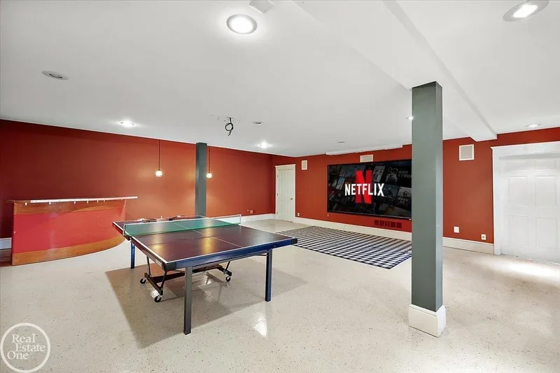 5350 Brewster, Oakland Township, MI, 48306, USA, Rochester, Michigan, United States. - Photo 1