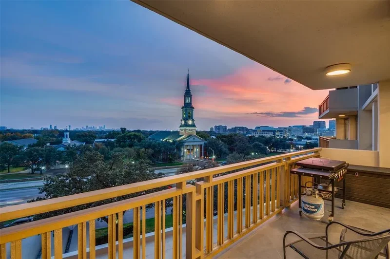6211 W Northwest Highway 601, Dallas, Texas, United States. - Photo 22