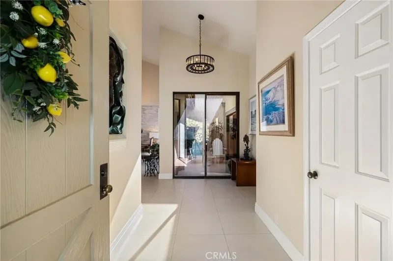 310 Running Springs Drive, Palm Desert, California, United States. - Photo 8