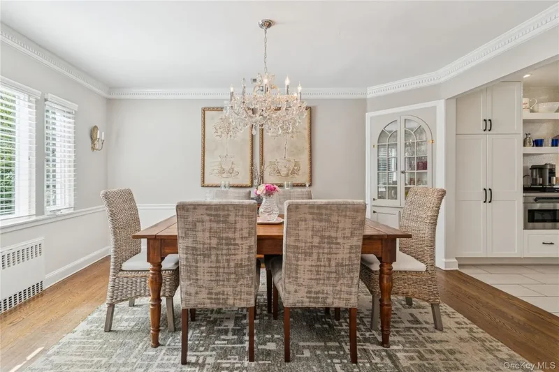 68 Kenwood Road, Garden City, NY, 11530, USA, Garden City, New York, United States. - Photo 9