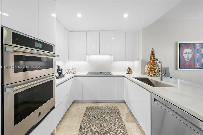 13633 Deering Bay Dr 256, Coral Gables, Florida, United States. - Photo 39
