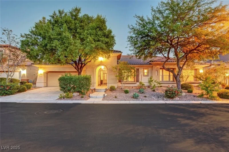 Single Family Residence in Las Vegas