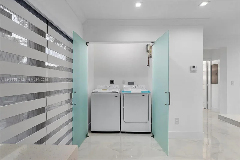 501 E 59th St, Hialeah, FL 33013, Hialeah, Florida, United States. - Photo 14