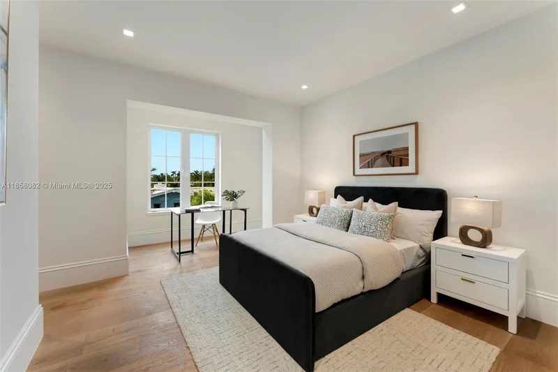 1051 San Pedro Ave, Coral Gables, Florida, United States. - Photo 48