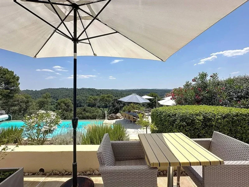 Entrecasteaux, Provence-Alpes-Côte d'Azur, France. - Photo 17